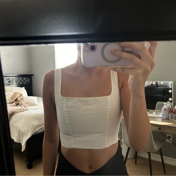 Princess Polly Top - Picture 5 of 5